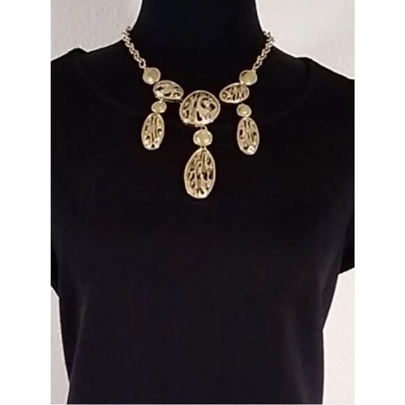 C Accessories - C Vintage Woman Necklace